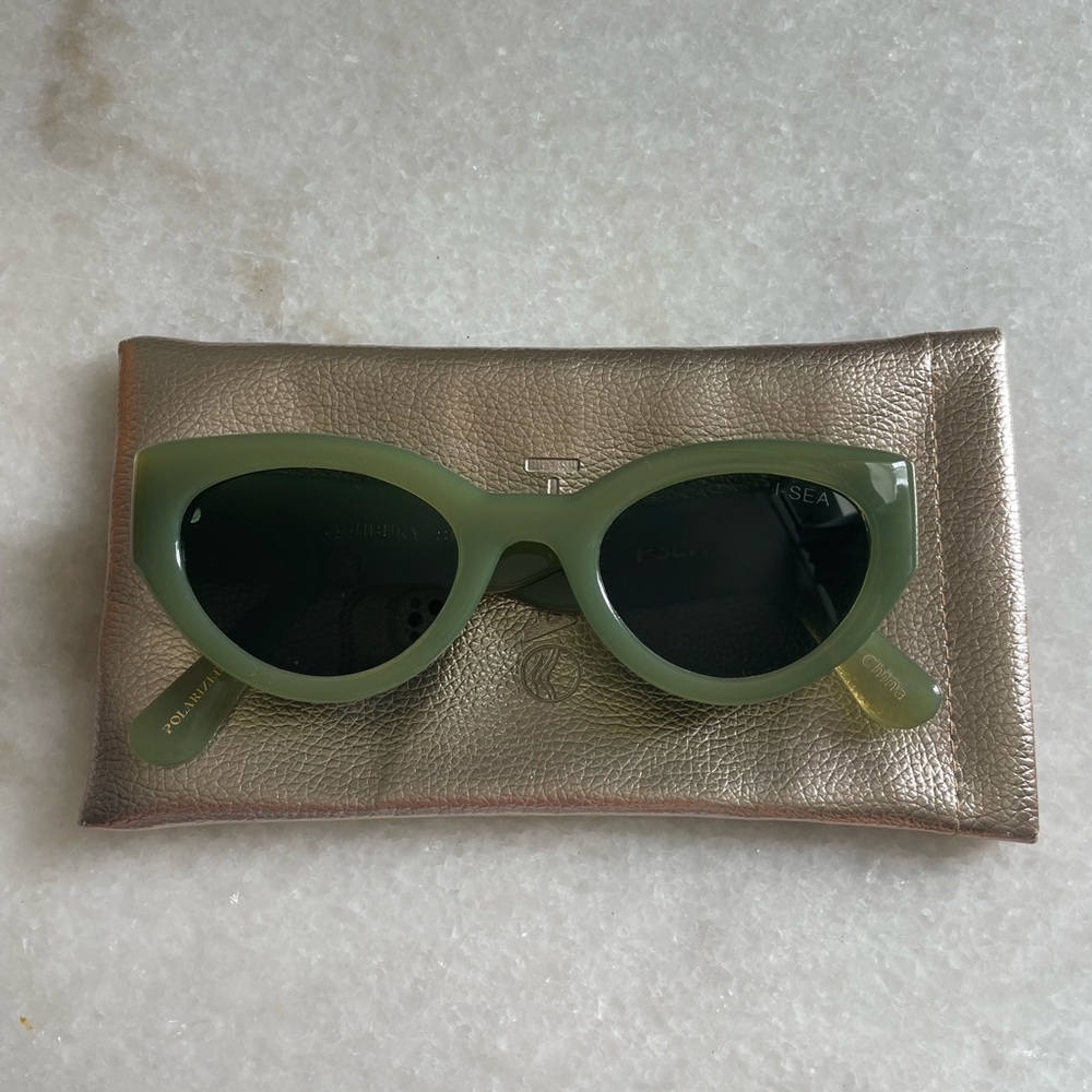 I-SEA Ashbury Sky Sunglasses with Case